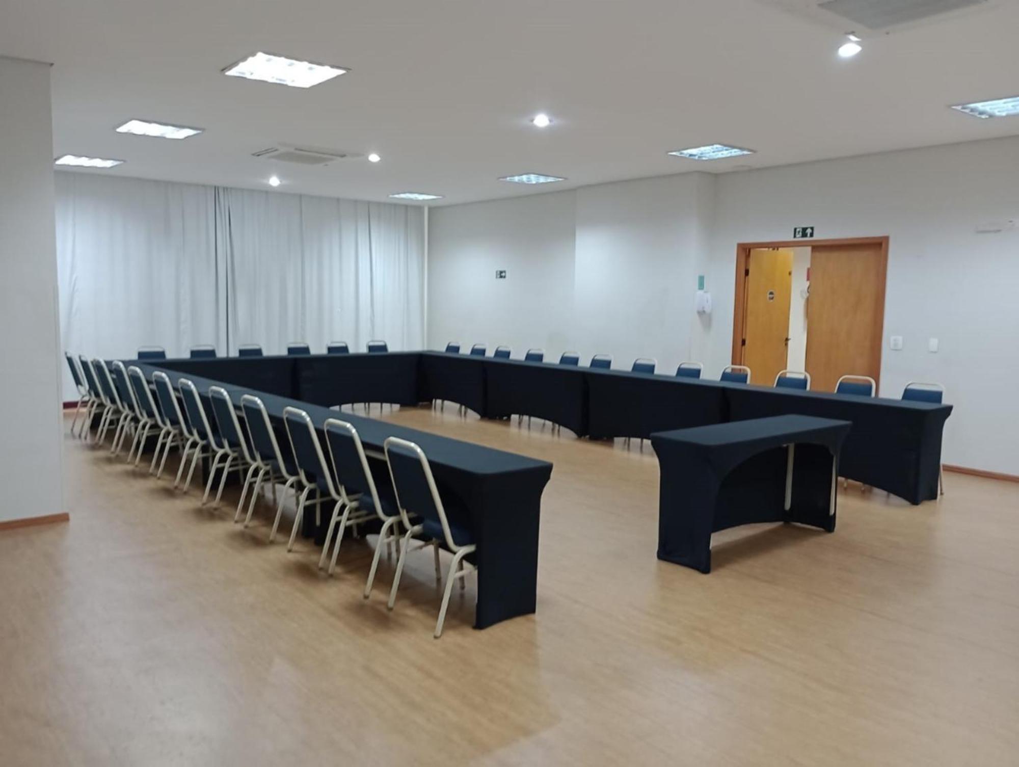 Bristol Centro Civico Curitiba Hotel Eksteriør billede